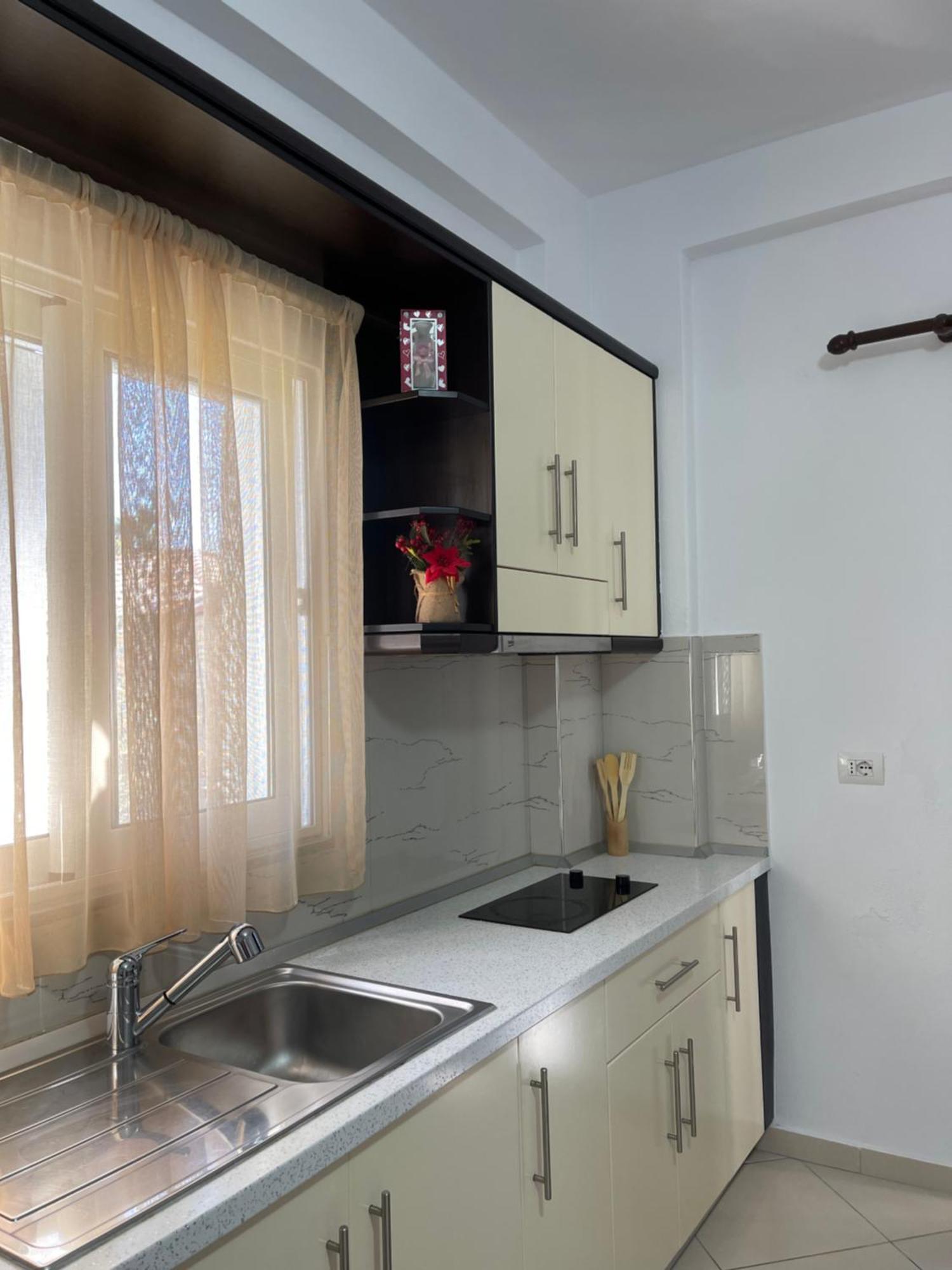 Xhonis Apartments Ksamil Exteriér fotografie