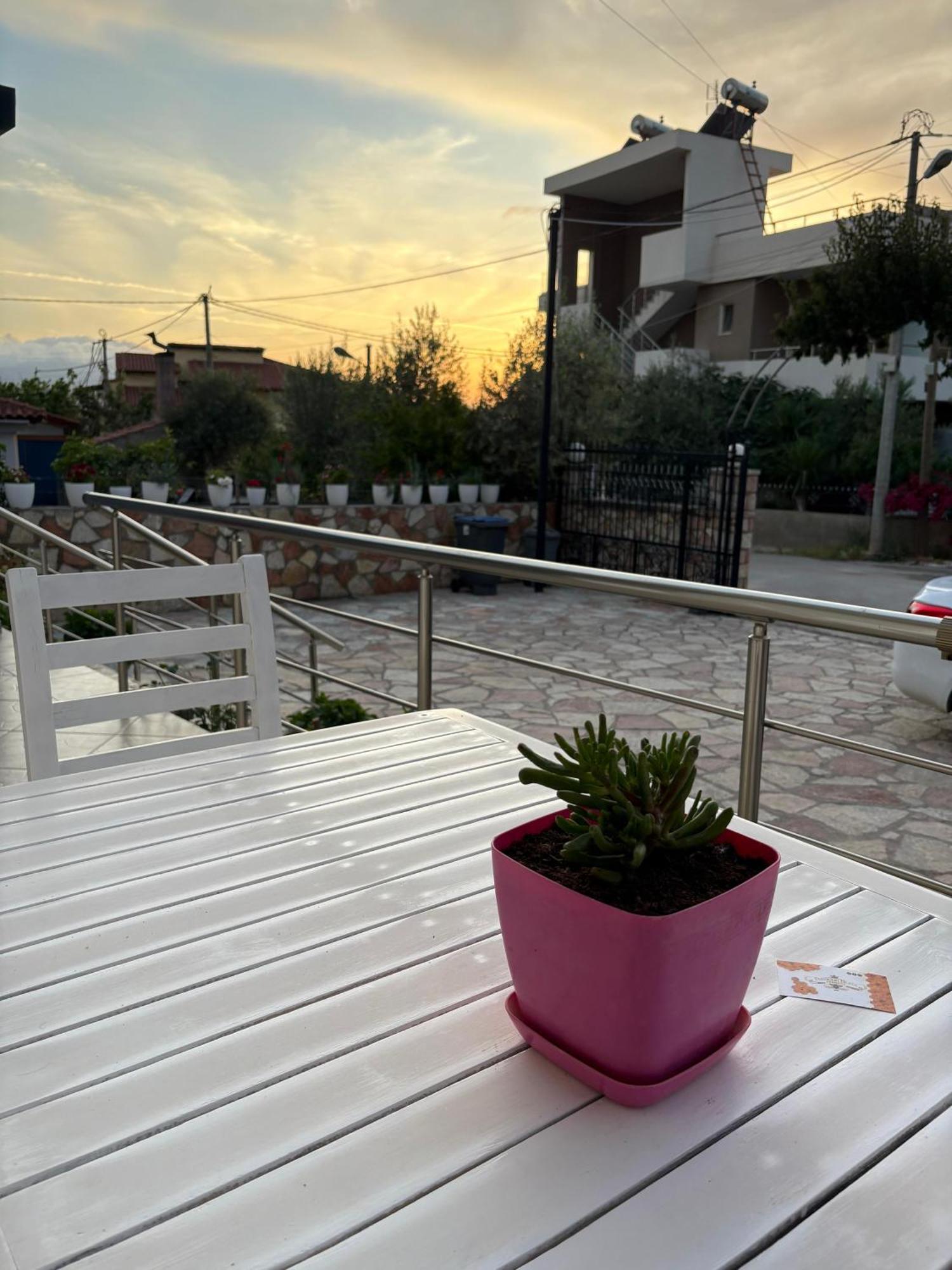 Xhonis Apartments Ksamil Exteriér fotografie